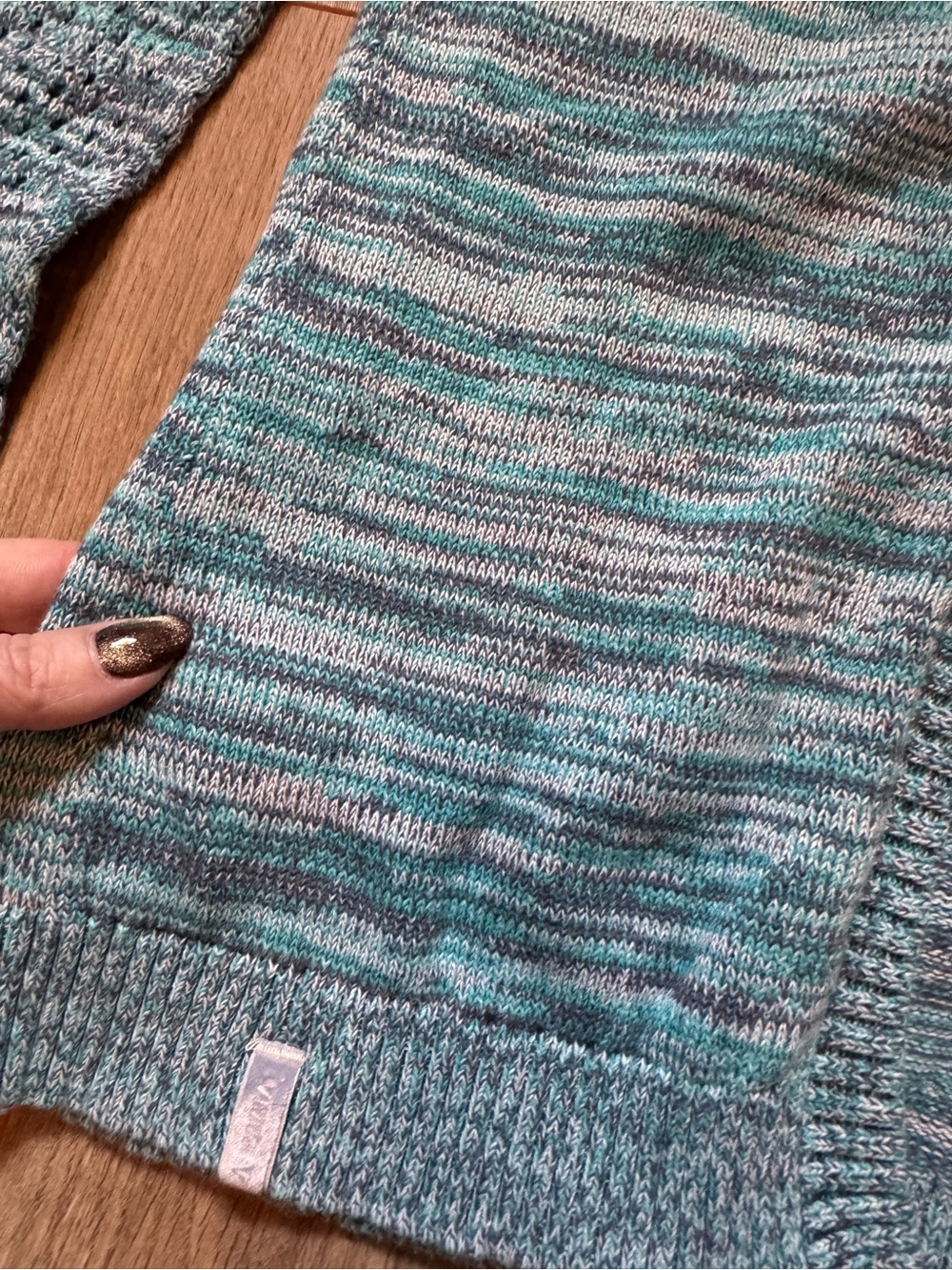 Ivivva Sweater - Picture 4 of 4